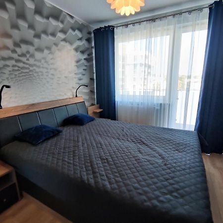 Appartamento Blizej Morza 102 Z Prywatnym Garazem I Rowerami W Cenie Kołobrzeg Esterno foto